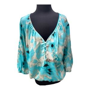 Signature by Larry Levine Womens Size medium Aqua Blue Waist Tie Blouse